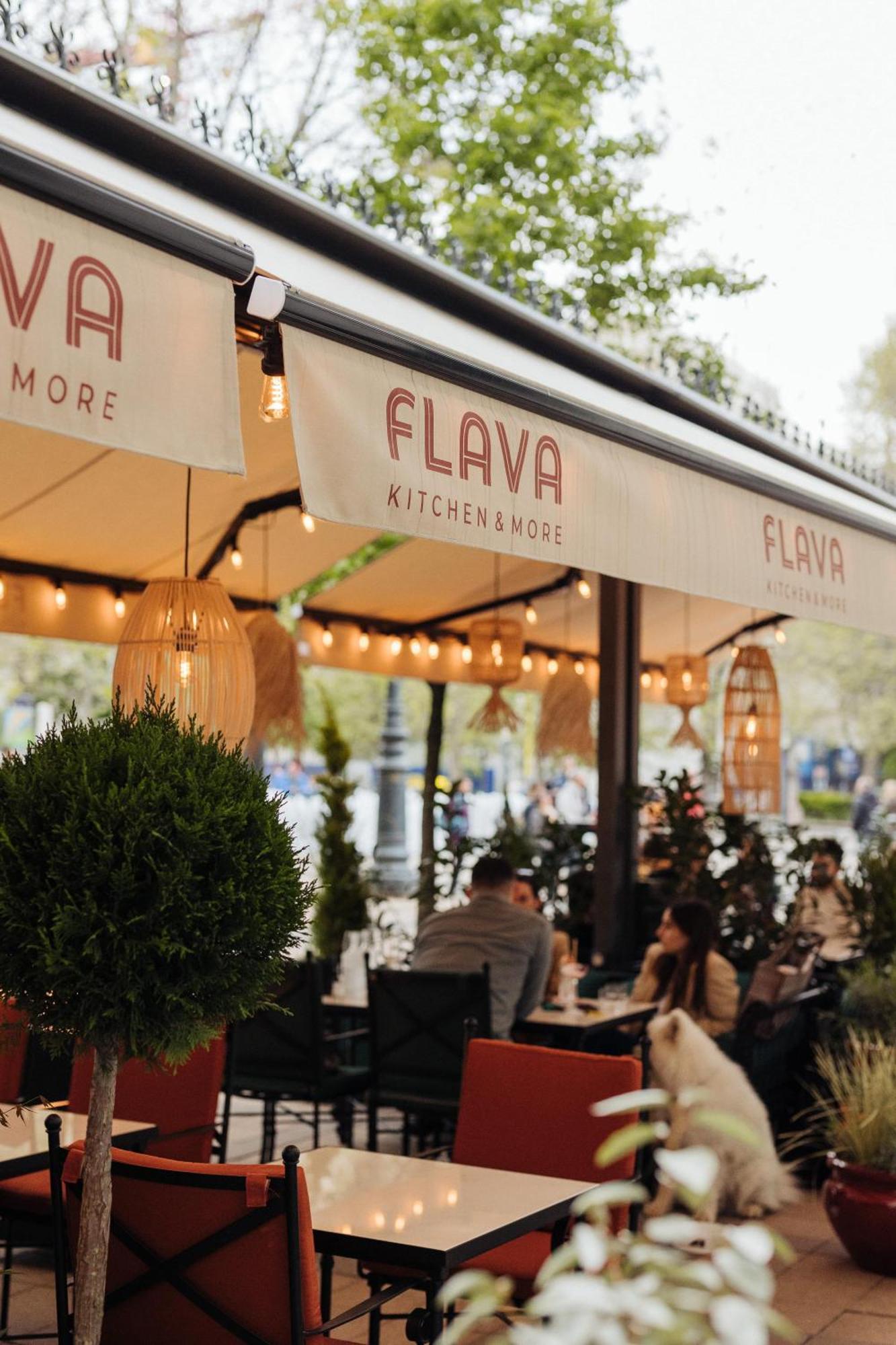 Verno House Budapest, Vignette Collection By Ihg Exterior photo FLAVA Kitchen & More